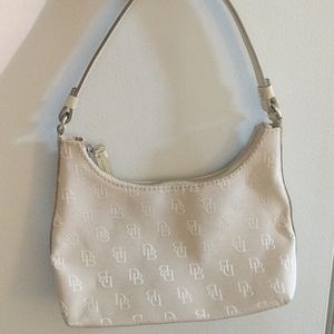 Authentic y2k Dooney and Bourke shoulder bag